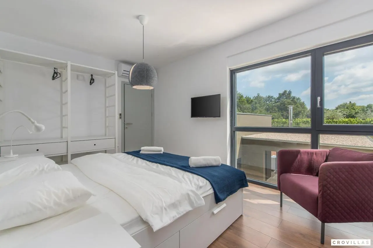 Terra Villa Petehi 0*,  Croatia