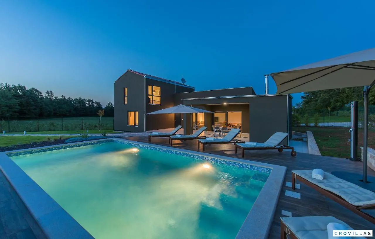 Terra Villa Petehi