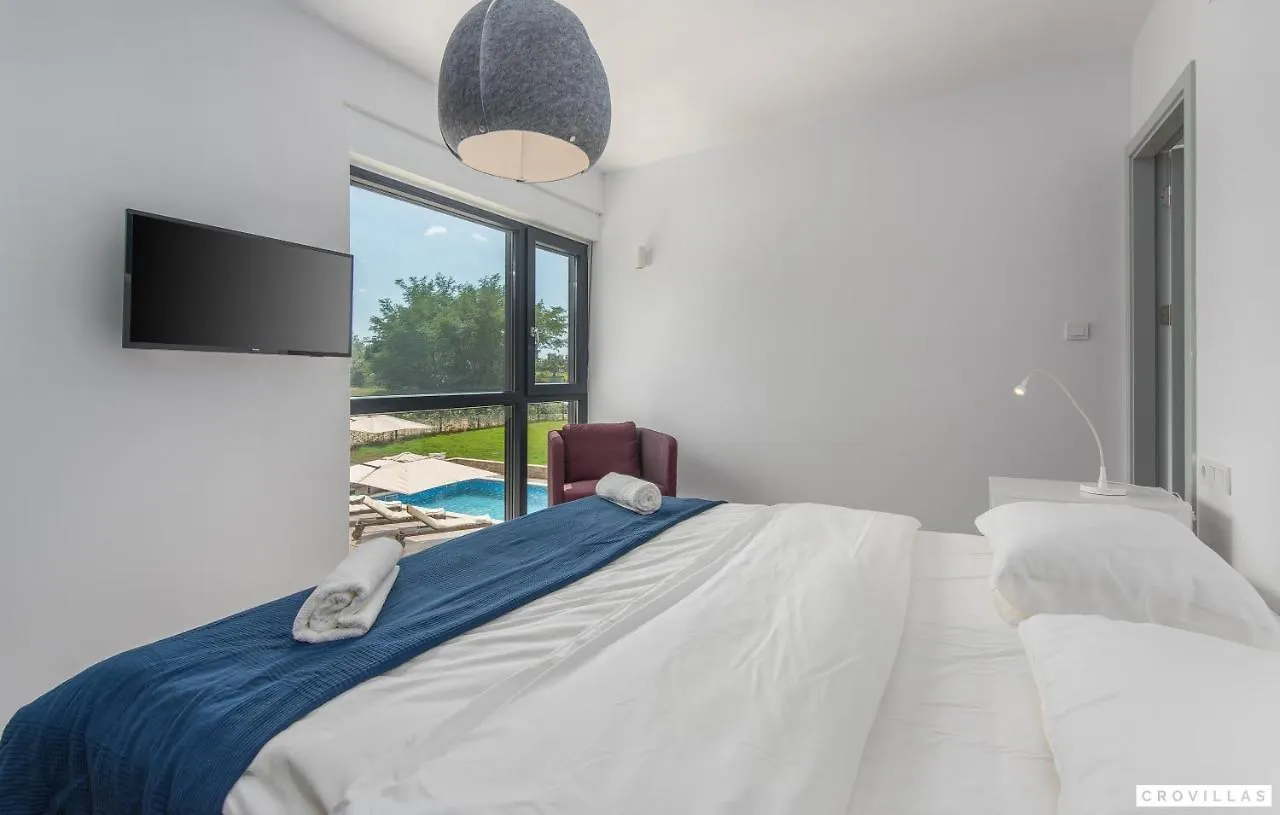 Terra Villa Petehi