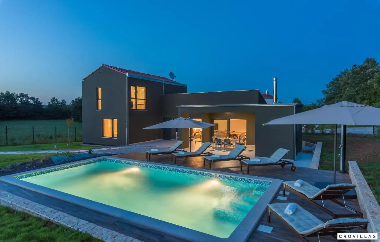 Terra Villa Petehi 0*,